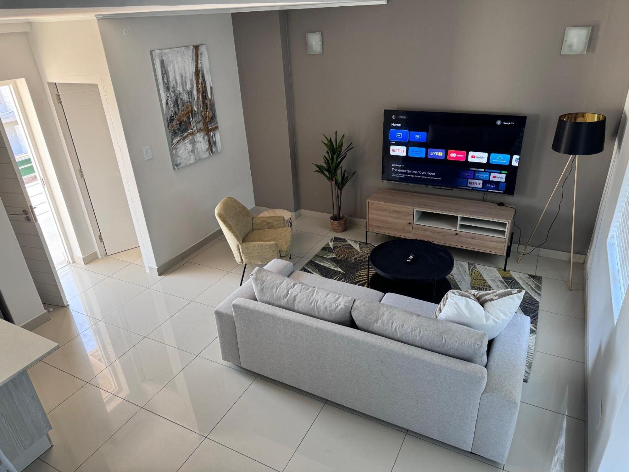 Beautifully Furnished Loft In Durbanville *